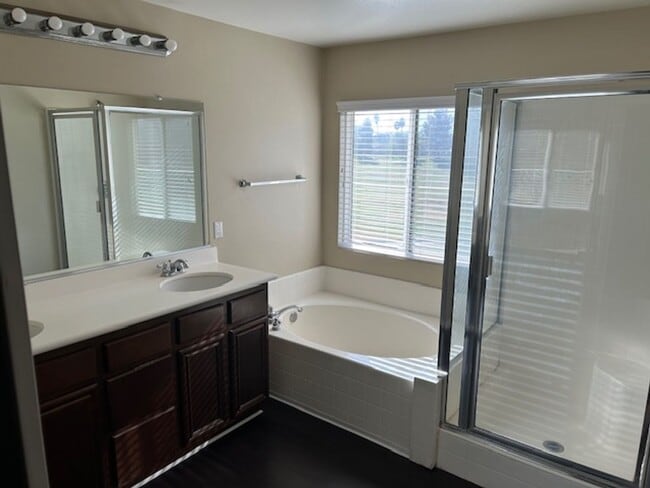 Building Photo - 29585 Peacock Mountain Dr