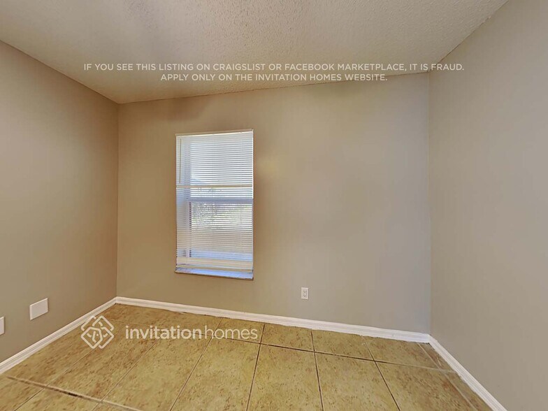 Building Photo - 5953 NW Brenda Cir