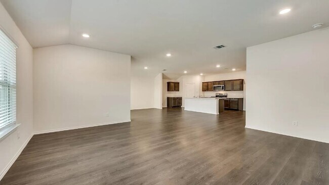 Building Photo - 972 Glover Dr