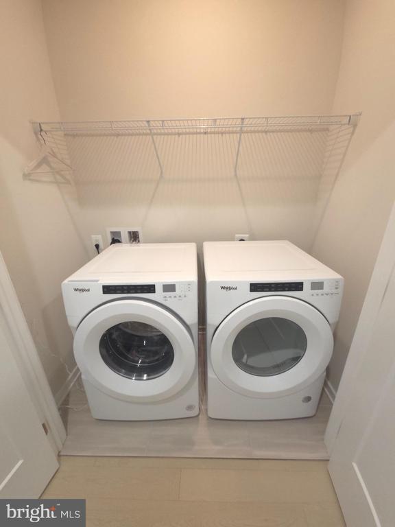 Building Photo - 43433 Wilcox Terrace