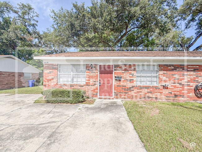 Building Photo - 1703 King Ave