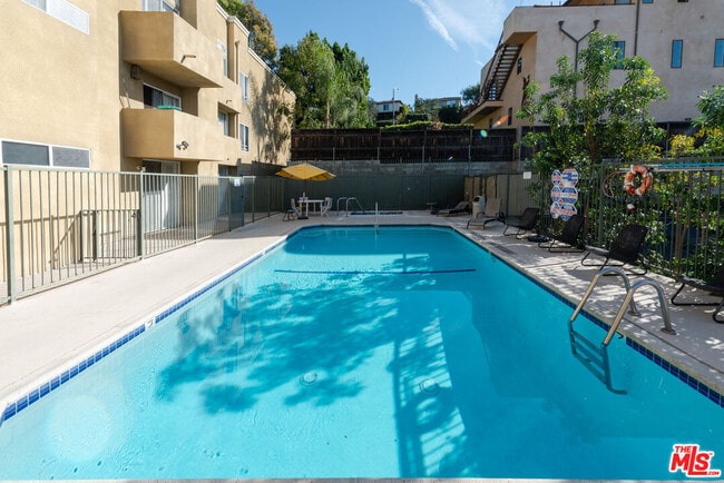 Building Photo - 6140 Monterey Rd