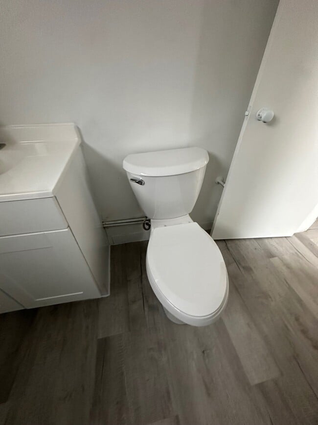 Building Photo - 1518 13th St