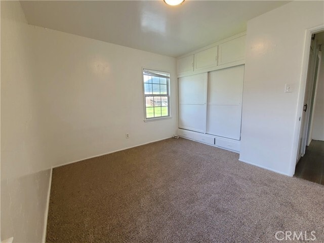 Building Photo - 686 Courtland Dr W