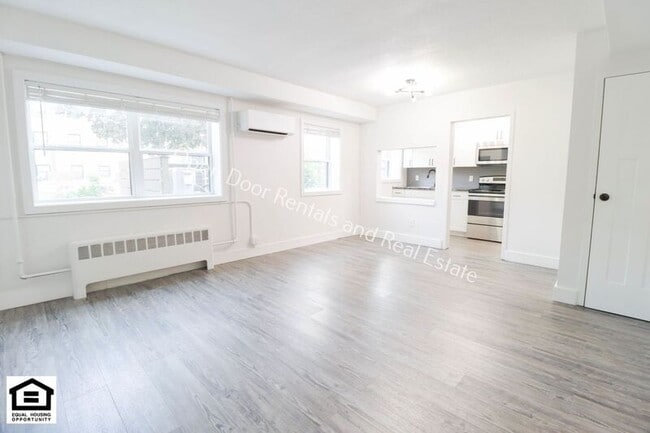 Building Photo - 1823 Griswold Dr