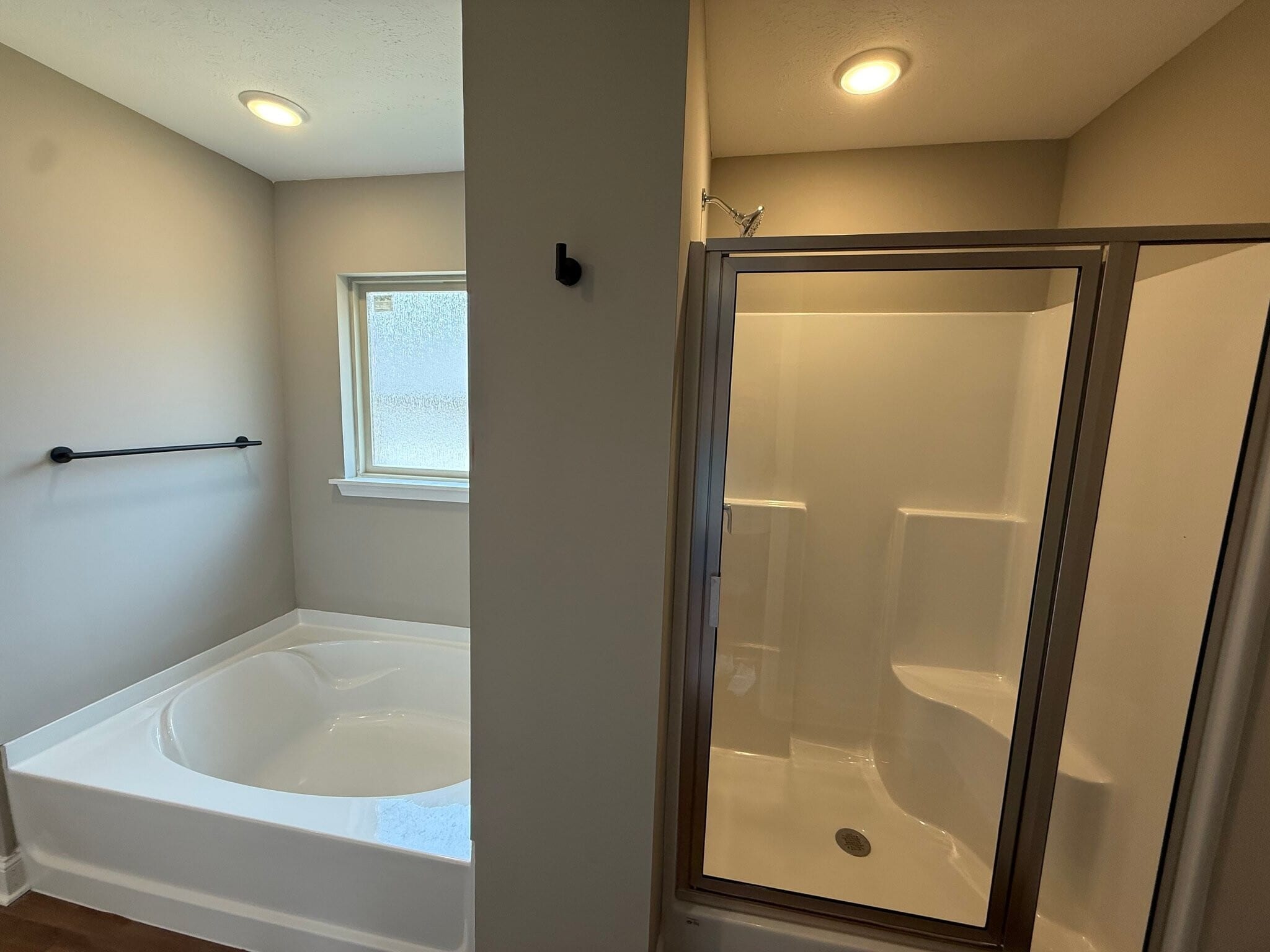 Building Photo - 116 Madisonville Dr