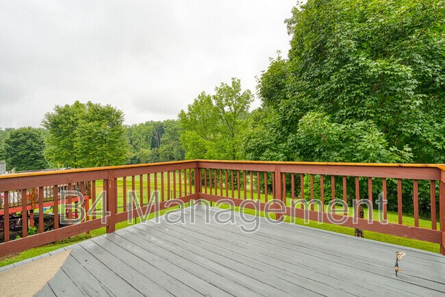 Building Photo - 208 Cotton Creek Dr