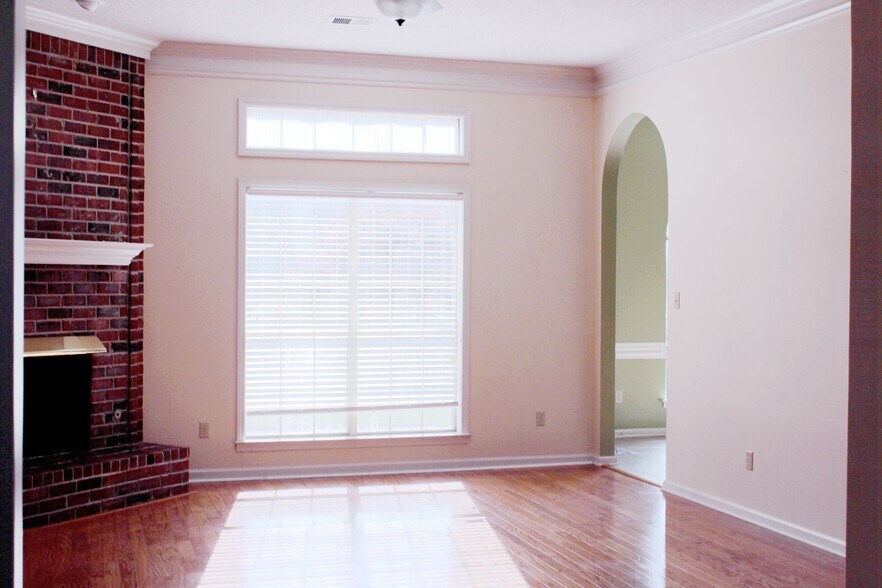 Building Photo - 1172 Sweetie Drive