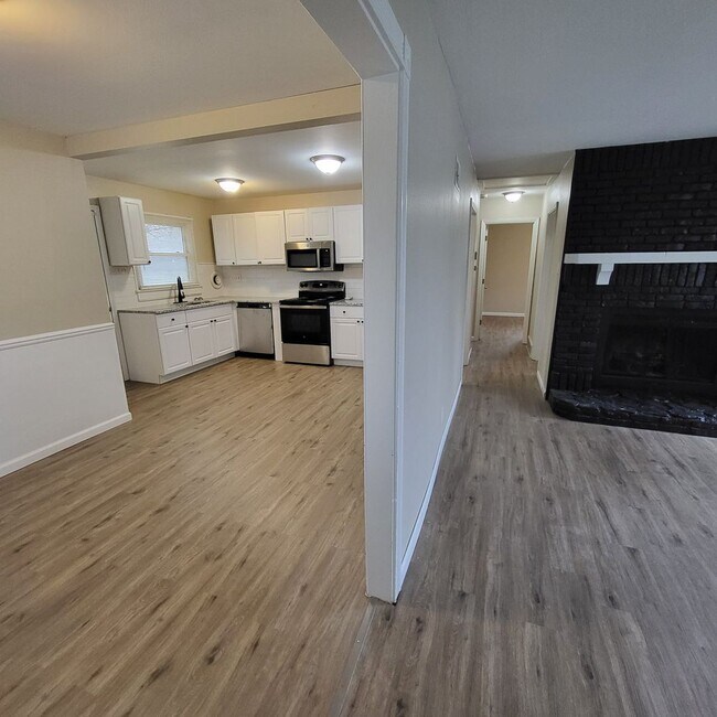 Building Photo - Welcome to Walker - $250 Off First Month's Rent