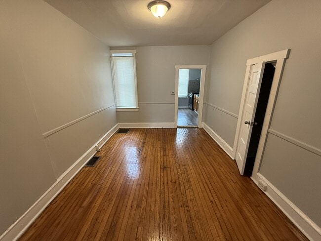 Building Photo - 156 Eutaw Ave