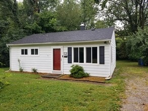 Building Photo - Last min housing for the 25-26 school year