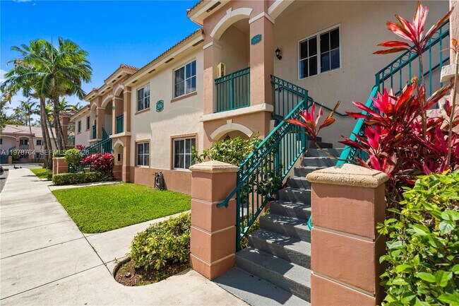 Building Photo - 2930 SE 12th Rd