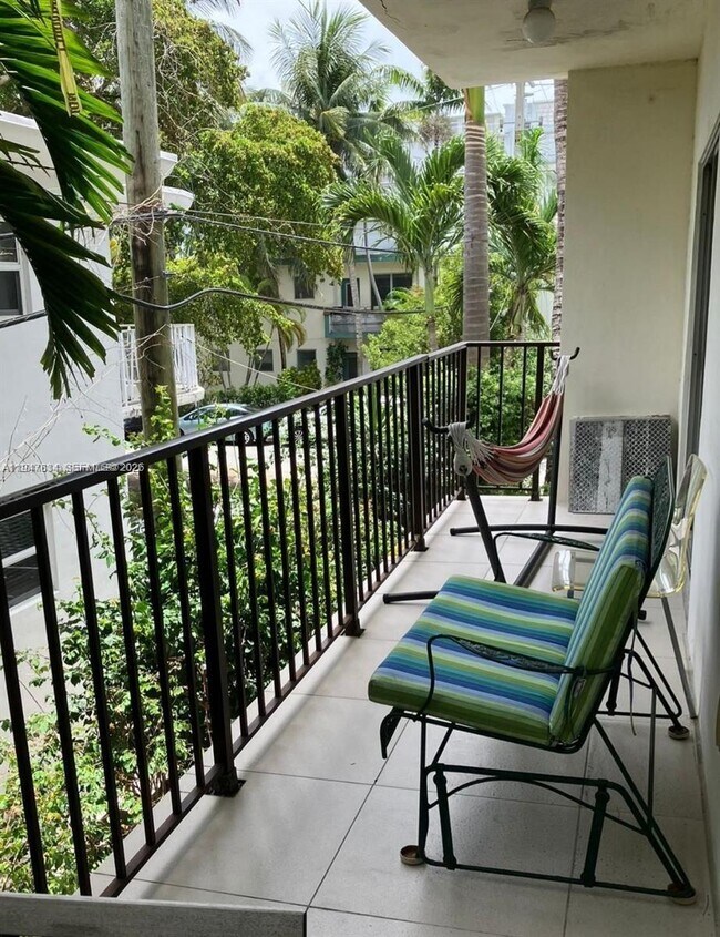 Building Photo - 1821 Jefferson Ave