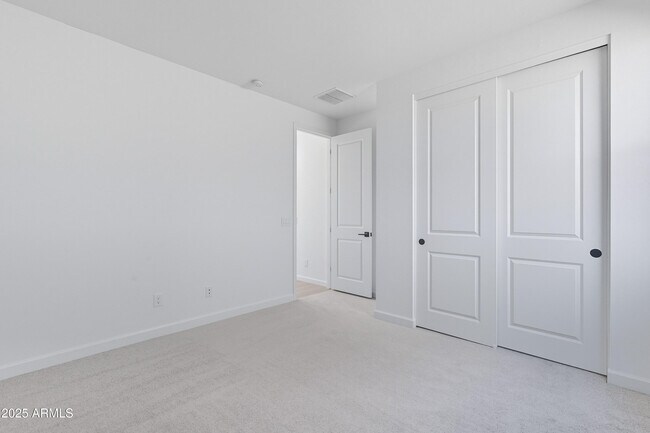 Building Photo - 26205 N 19th Ln