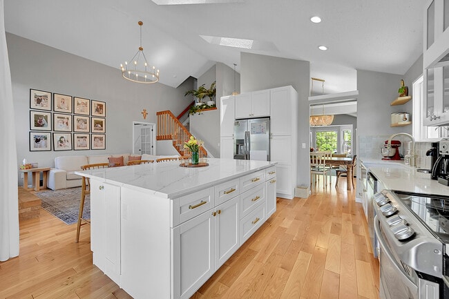 Building Photo - 14602 E Bellewood Pl