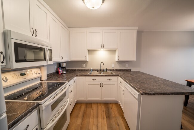 Building Photo - 1726 E Audrey Ln