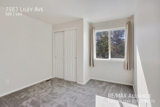 Building Photo - 7983 Liley Ave