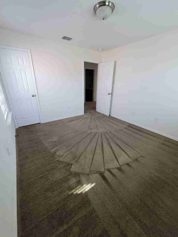 Building Photo - 9134 Wind Crown