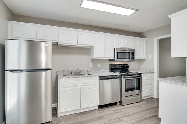 Building Photo - 4035 Calypso Dr