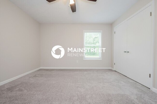 Building Photo - 4 Bedroom Pet-Friendly Home in Conyers, GA with Main Street Renewal