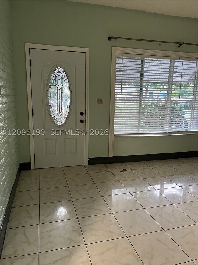 Building Photo - 12715 NW 10th Ave