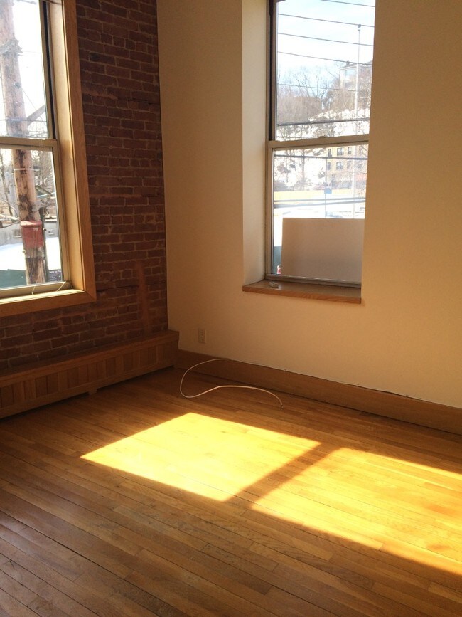 477 St Marks Pl 477 St Marks Pl Staten Island NY 10301 Apartment Finder