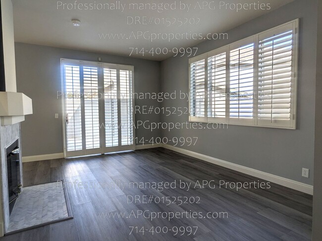 Building Photo - 3519 E Balmoral Dr