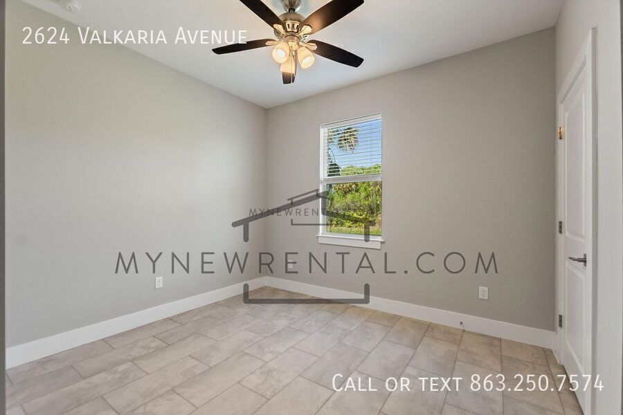 Building Photo - 2624 Valkaria Ave