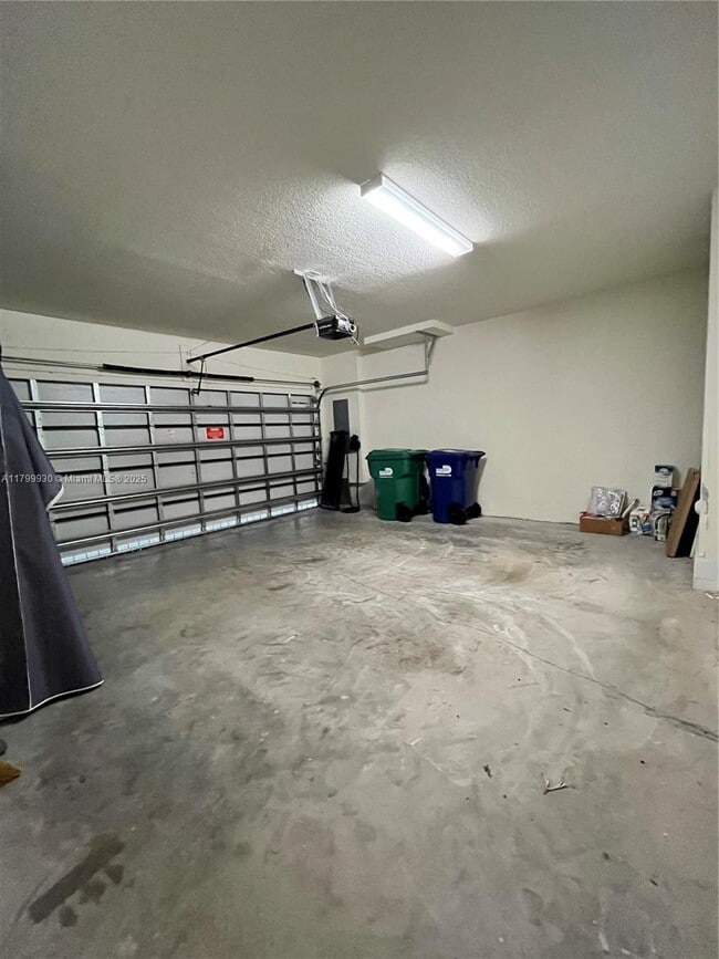 Building Photo - 4745 NW 83rd Pkwy