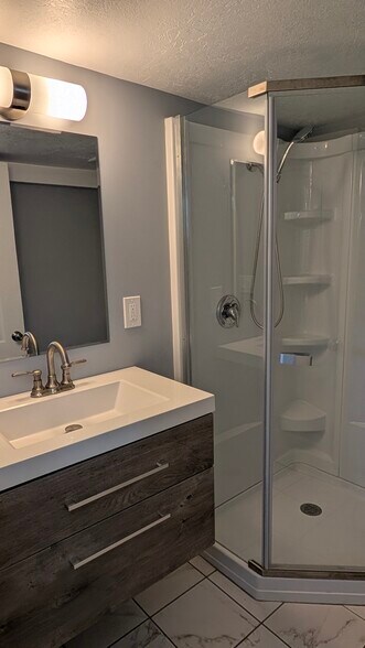 Bathroom 2 - 2135 Adams Ave