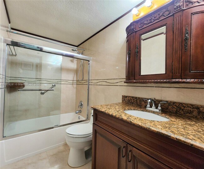 Building Photo - 3505 S Ocean Dr