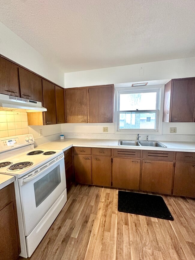 Building Photo - 3100 O Ave NW