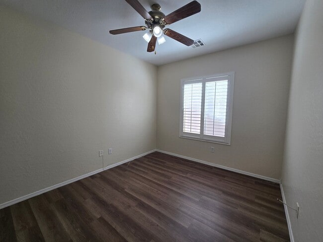 Building Photo - A Fabulous 3 Bedroom Home in Sun City Aliante 55+ Community