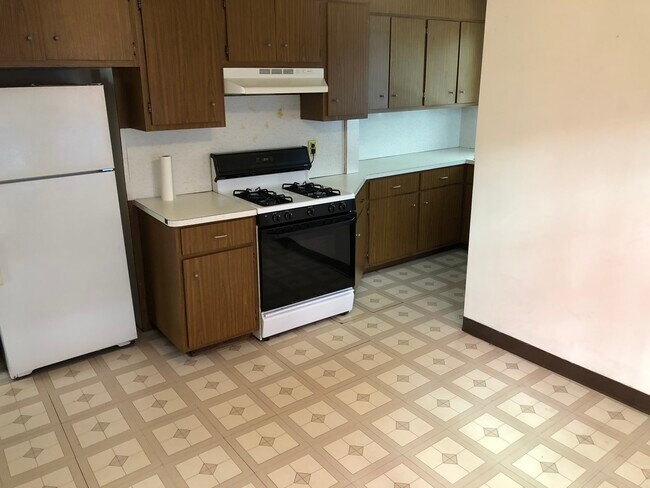 Building Photo - 14 Washington Ter