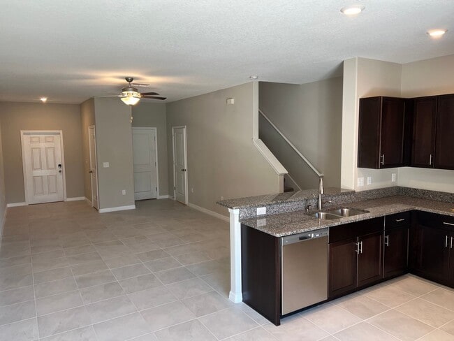 Building Photo - 9605 Mulberry Marsh Ln