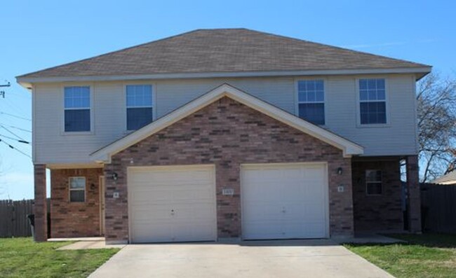 Primary Photo - 1403 Chips Dr