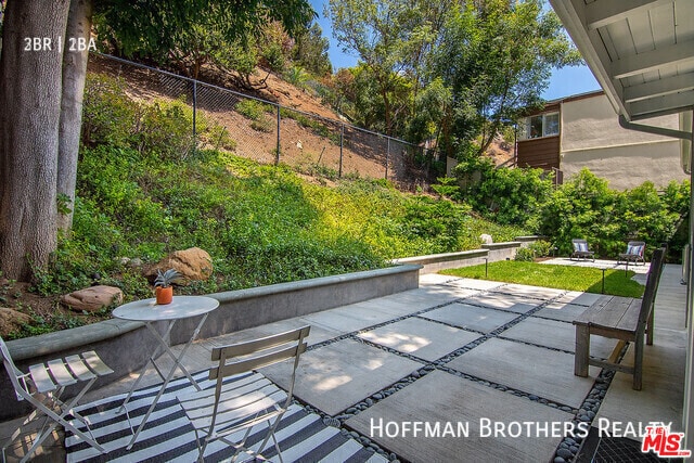 Building Photo - 3908 Las Flores Canyon Rd