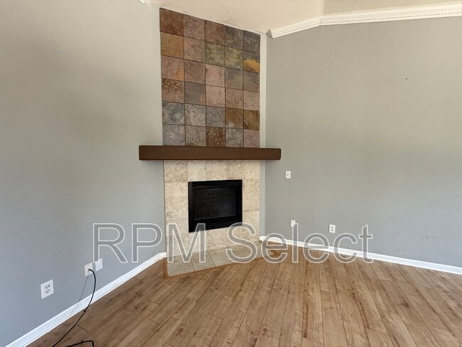 Building Photo - 9382 Mainline Dr