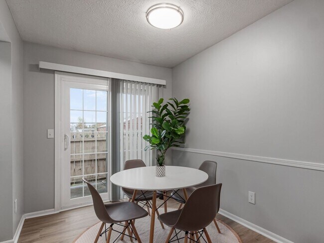 Building Photo - 138 Blakeford Dr