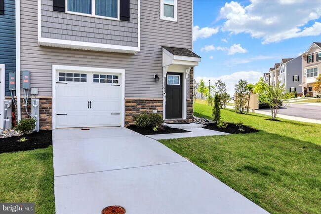 Building Photo - 11301 Carobel Ct