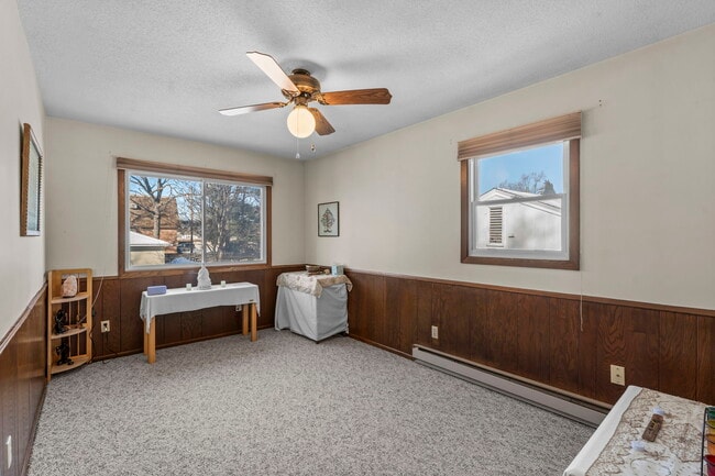 Building Photo - 4214 Xenia Ave N