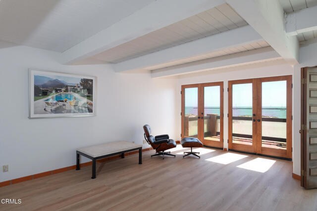 Building Photo - 3265 Ocean Dr