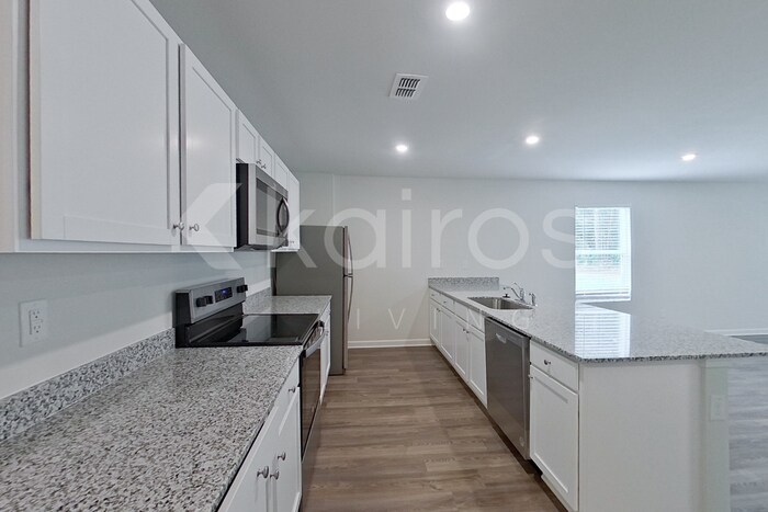 Building Photo - 360 Ironwood Ct