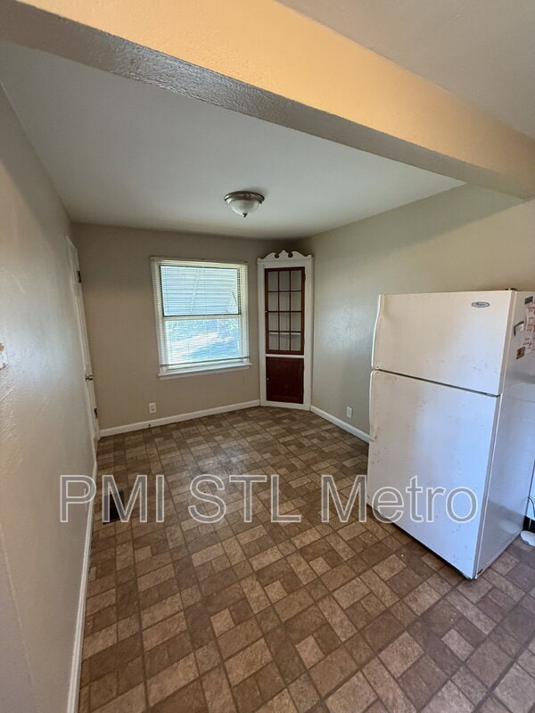 Building Photo - 10188 Newbold Dr