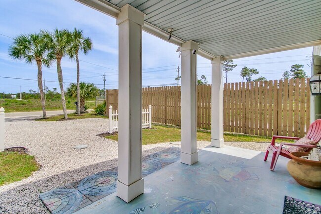 Building Photo - 5499 Medina Rd