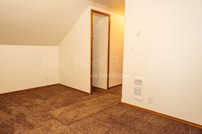 Building Photo - 509 131st St S