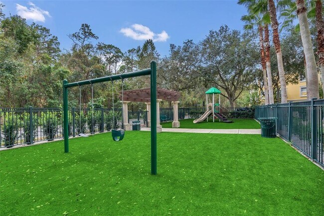 Building Photo - 1020 Waterside Dr