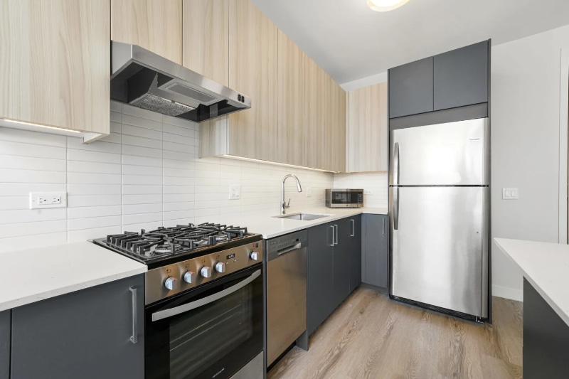 Building Photo - 1129 W Erie St