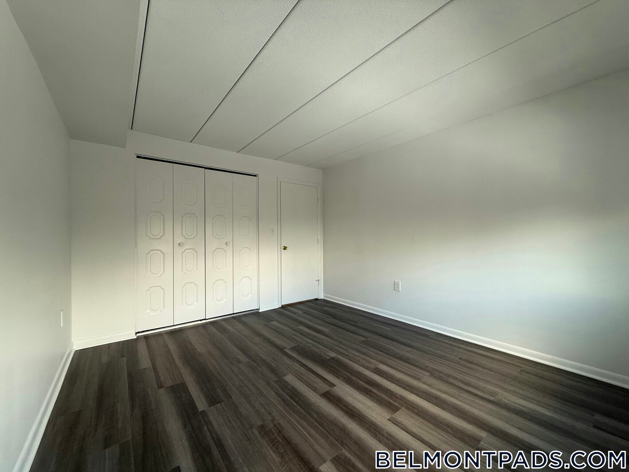 Building Photo - 55 Hill Rd