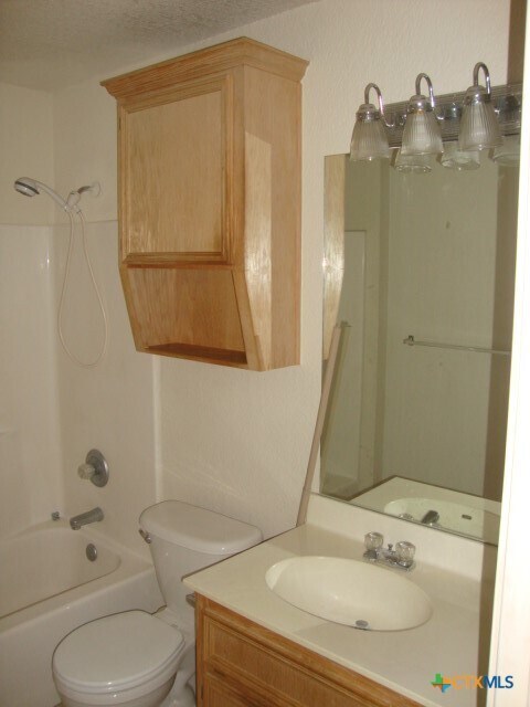 Building Photo - 4606 John David Dr